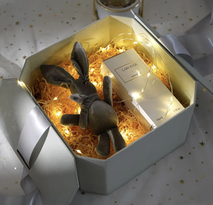 Boîte cadeau personnalisée Boîte cadeau <span class=keywords><strong>de</strong></span> luxe avec impression <span class=keywords><strong>de</strong></span> logo Emballage <span class=keywords><strong>en</strong></span> papier pliable avec fermeture magnétique à rabat <span class=keywords><strong>en</strong></span> <span class=keywords><strong>carton</strong></span> rigide déco <span class=keywords><strong>de</strong></span> Noël - Product Image 1