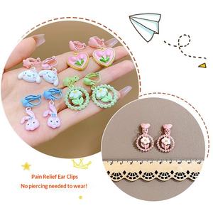 Pendientes de Clip con Diseño de Flor de Cobre para Niñas, sin Perforación, Lindos y Divertidos, Joyería Infantil - Product Image 4