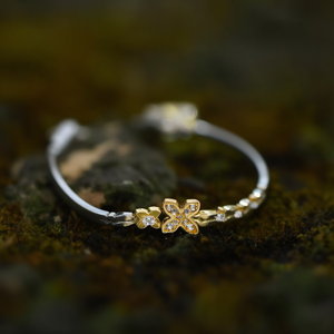 Bracelet en cristal, acier inoxydable 316L, plaqué or PVD, design floral, bijoux pour femmes - Product Image 3