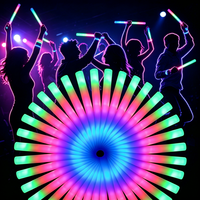 Bâtons lumineux en mousse LED les plus vendus, bâtons lumineux multicolores clignotants pour la décoration de concerts, de fêtes et d'événements
