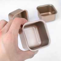 Moule à mini-gâteau carré antiadhésif en acier au carbone, design mignon, pour pain de mie, gâteau au levain et petit gâteau, compatible four