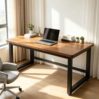 Bureau d'ordinateur en bois moderne et minimaliste avec fonctionnalités de refroidissement, poste de travail modulaire, dimensions personnalisables, haute qualité