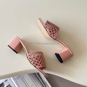 Sandalias y Pantuflas de Tacón Cuadrado con Punta Abierta para Mujer, Diseño Casual y Moderno 2026, Marca de Diseñador, Cierre Deslizante para Verano - Product Image 5