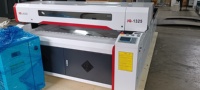 Machine de découpe et de gravure au laser CO2 JQLASER 1325 150w 300w 500w, 4*8 pieds, pour la découpe de l'acrylique et du bois, pour la publicité