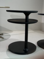 Table d'appoint contemporaine en métal sculptural pour salon, chambre et hôtel, table d'appoint décorative occasionnelle