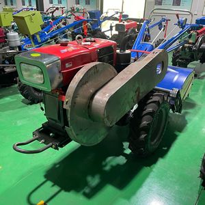 Motoculteur agricole diesel rouge 151 ch, châssis refroidi par eau, haute productivité - Product Image 1