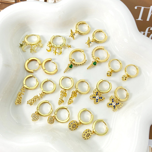 Pendientes de Aro de Cobre Chapado en Oro con Circonita y Letra HELLO, Joyería de Moda para Mujer - Product Image 5