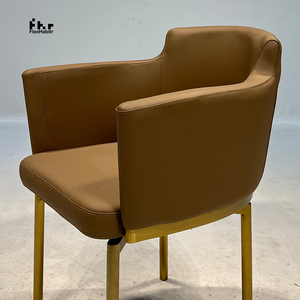 Fauteuil de loisirs personnalisable en cuir PU marron camel avec structure dorée, vente en gros pour usage domestique et commercial - Product Image 6