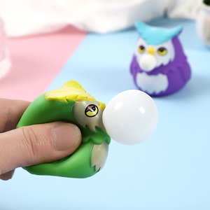 Jouet populaire anti-stress en forme de hibou soufflant des bulles, super relaxant, stimulant instantanément l'humeur, en caoutchouc, plastique et silicone - Product Image 2