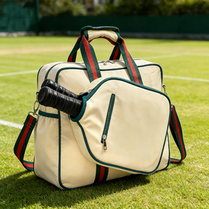 Bolsa Impermeable <span class=keywords><strong>de</strong></span> Nailon para Raqueta <span class=keywords><strong>de</strong></span> Pickleball con Bolsillo Frontal, Gancho para Colgar en la Cerca, Correa para el Hombro, Diseño Aislado y Portátil <span class=keywords><strong>de</strong></span> 30-40L - Product Image 3