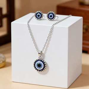 LC20260165 Vente en gros de colliers pendentifs en acier inoxydable pour femmes et hommes, avec un pendentif porte-bonheur <span class=keywords><strong>turc</strong></span>, œil du diable, œil maléfique - Product Image 1