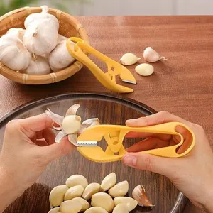 Garlic Stripper Manual Garlic Peeler Lightweight Practical Kitchen <b>Tools</b> Non-toxic Safety Gadget Garlic Peeling Clip Tweezer - Product Image 3