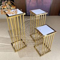 Nouvelle Arrivée Table à Gâteau Carrée en Acier Inoxydable pour Mariages et Événements, Usage Commercial, Taille Personnalisée