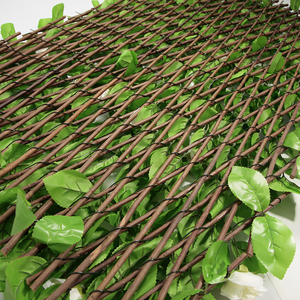 Vendita calda di salice artificiale foglia di salice Stretch traliccio recinzione espandibile per il paesaggio - Product Image 6