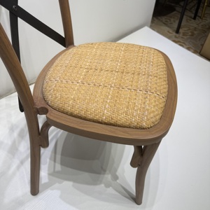<span class=keywords><strong>Sedia</strong></span> Cross Back in Metallo e Acciaio di Alta Qualità, Impilabile, con Cuscino in Rattan, <span class=keywords><strong>per</strong></span> Matrimoni e Feste, Vendita all'Ingrosso - Product Image 2