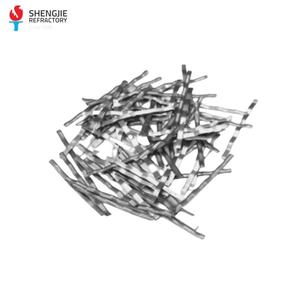 Fibres d'acier collées en forme de crochet pour la construction utilisées pour l'armature de béton dans les matériaux réfractaires - Product Image 1