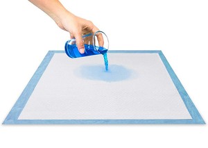 Tapis d'entraînement jetable pour chiots avec base en bois – Tailles S/M/L/XL - Product Image 3