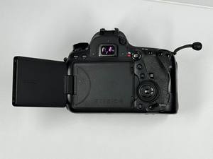 Modèle professionnel de photographie CMOS plein format pour appareil photo numérique <span class=keywords><strong>Canon</strong></span> EOS <span class=keywords><strong>6D</strong></span> <span class=keywords><strong>Mark</strong></span> II seconde main - Product Image 6