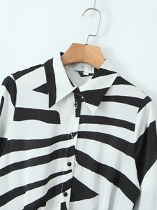 TAOP&ZA Nouvelle Collection Printemps 2026 – <span class=keywords><strong>Robe</strong></span> Élégante en <span class=keywords><strong>Satin</strong></span> Imprimé Zèbre à Boutonnage Simple et Ceinture à Nouer pour Femme 2443 - Product Image 3