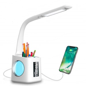 Lámpara de Escritorio LED Moderna para Estudiantes, con Portalápices, USB, Pantalla, Reloj Despertador, Calendario, Luz Nocturna para Lectura, Regulable para Niños - Product Image 1