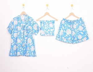 Ensembles de pyjama courts imprimés durables en coton, style vintage, col rabattu boutonné, imprimés à la main - Product Image 1
