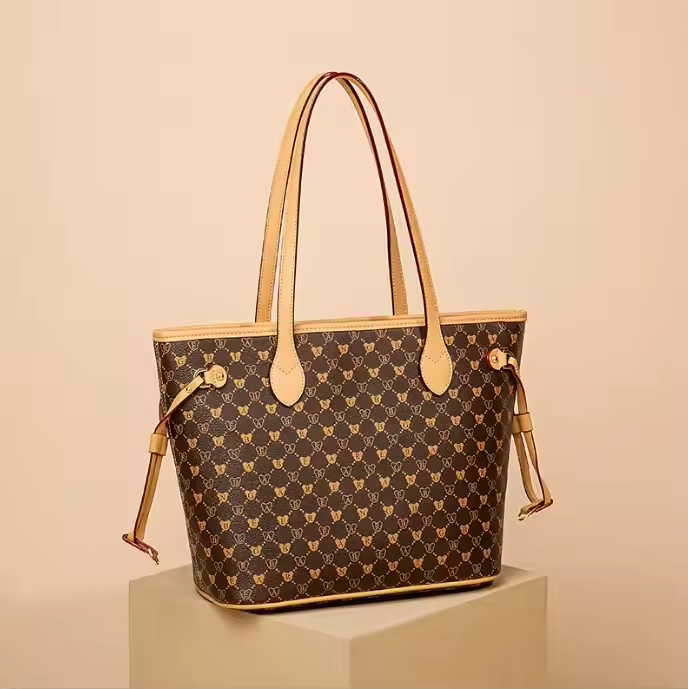 Louis Vuitton Marche Famose Con La M Abbigliamento Marchi Italiani