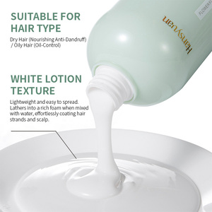 Champú Hidratante en Espuma de 780 ml, Champú Profesional Orgánico a Base de Hierbas Anticaspa con Fórmula 2 en 1, Limpieza Profunda y Unisex - Product Image 2