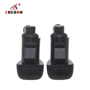 Boquilla de limpiaparabrisas de plástico para modelos Jeep <span class=keywords><strong>Fiat</strong></span> Chrysler Alfa Romeo Sprinter 68260443AA - Product Image 2