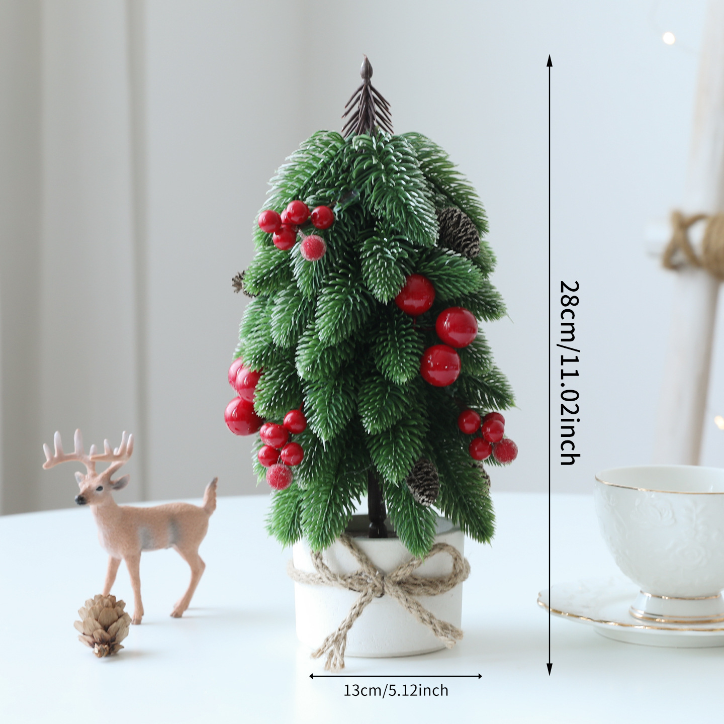 Sapin de Noël vert 28cm modèle rouge