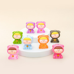 Oso Lilith Adorable estatua de resina 3D DIY accesorios de joyería Animal luminoso Color Real DIY Animal Colorblind adornos amigables - Product Image 4