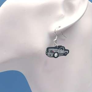 Boucles d'oreilles créatives <span class=keywords><strong>Shein</strong></span> en stock – Adorables boucles d'oreilles tendance au design de voiture - Product Image 3