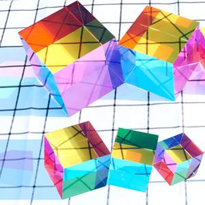 Customizável Colorido <span class=keywords><strong>Prism</strong></span> Acrílico Cube Crystal <span class=keywords><strong>Glass</strong></span> Display Rack para Home Decor e Office Desk Decoração - Product Image 1