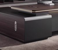Set di Sedie Direzionali di Lusso, Tavolo Moderno Minimalista per Manager e Presidenti, Arredamento per Ufficio Dirigenziale