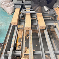 Machine de compression de palettes en sciure de bois pressée à chaud, machine à fabriquer des blocs de pieds en bois, extrudeuse de blocs de palettes en copeaux de bois