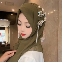 Nuosha OEM Nouvelle Mode Malaisie Indonésie Foulard Hijab en Chiffon de Gaze avec Fleurs en Verre Fait Main, Pompon et Perles, CE, Usage Quotidien