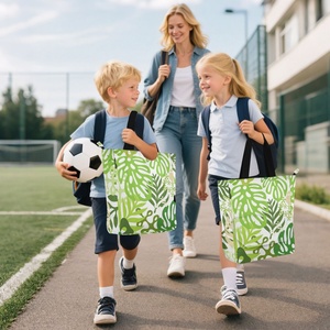 Ventes en gros de sacs de plage personnalisés écologiques de grande capacité, sacs fourre-tout imprimés de fleurs tropicales pour l'école, les voyages et le travail - Product Image 6