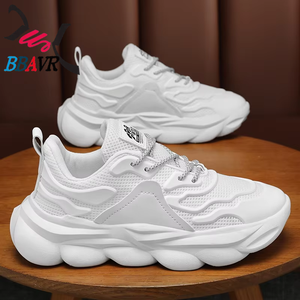 Nuevas Zapatillas Deportivas Transpirables de Malla para Hombre 2025, con Suela Gruesa, Casuales, Ligeras para Correr - Product Image 3