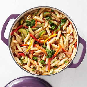 Ensemble de casseroles néerlandaises rondes en fonte violette avec couvercle Matériau céramique en métal durable pour cuisinière à <span class=keywords><strong>gaz</strong></span> Cuisine des aliments Soupe Restaurants - Product Image 4