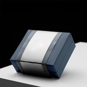 <span class=keywords><strong>Inpack</strong></span>, venta al por mayor, caja de regalo de cartón Kraft negra personalizada, relojes de joyería, características de impresión en relieve, anillos de logotipo, embalaje de papel - Product Image 2