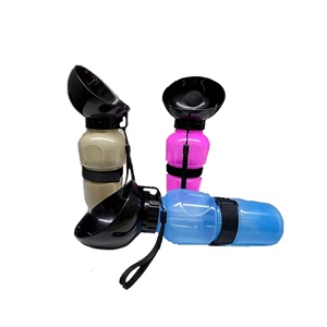 Nueva Bebedera Portátil Ecológica <span class=keywords><strong>de</strong></span> Plástico Extruido <span class=keywords><strong>para</strong></span> Mascotas, Color Personalizado, 500 ml, Botella <span class=keywords><strong>de</strong></span> <span class=keywords><strong>Agua</strong></span> <span class=keywords><strong>para</strong></span> <span class=keywords><strong>Perros</strong></span> y Gatos, <span class=keywords><strong>para</strong></span> Viajes al Aire Libre - Product Image 1
