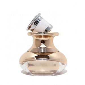 Tarro de Crema Cosmética Acrílico de Lujo Personalizable al por Mayor con Cabezal de Masaje Vibratorio - Product Image 4