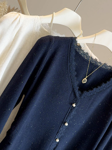 เสื้อสเวตเตอร์ถักคอวีล้วนแบบมีแผงลูกไม้สำหรับผู้หญิงแฟชั่น - Product Image 4