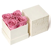 Boîte cadeau de 4 roses éternelles préservées - Roses véritables durables pour Noël et la Saint-Valentin Rose