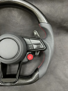 Volante in Fibra di Carbonio Perforato Personalizzato, Vendita Diretta dalla Fabbrica, Compatibile con <span class=keywords><strong>Volkswagen</strong></span> VW <span class=keywords><strong>Golf</strong></span> MK7 Mark 7 R TDI <span class=keywords><strong>TSI</strong></span> - Product Image 3