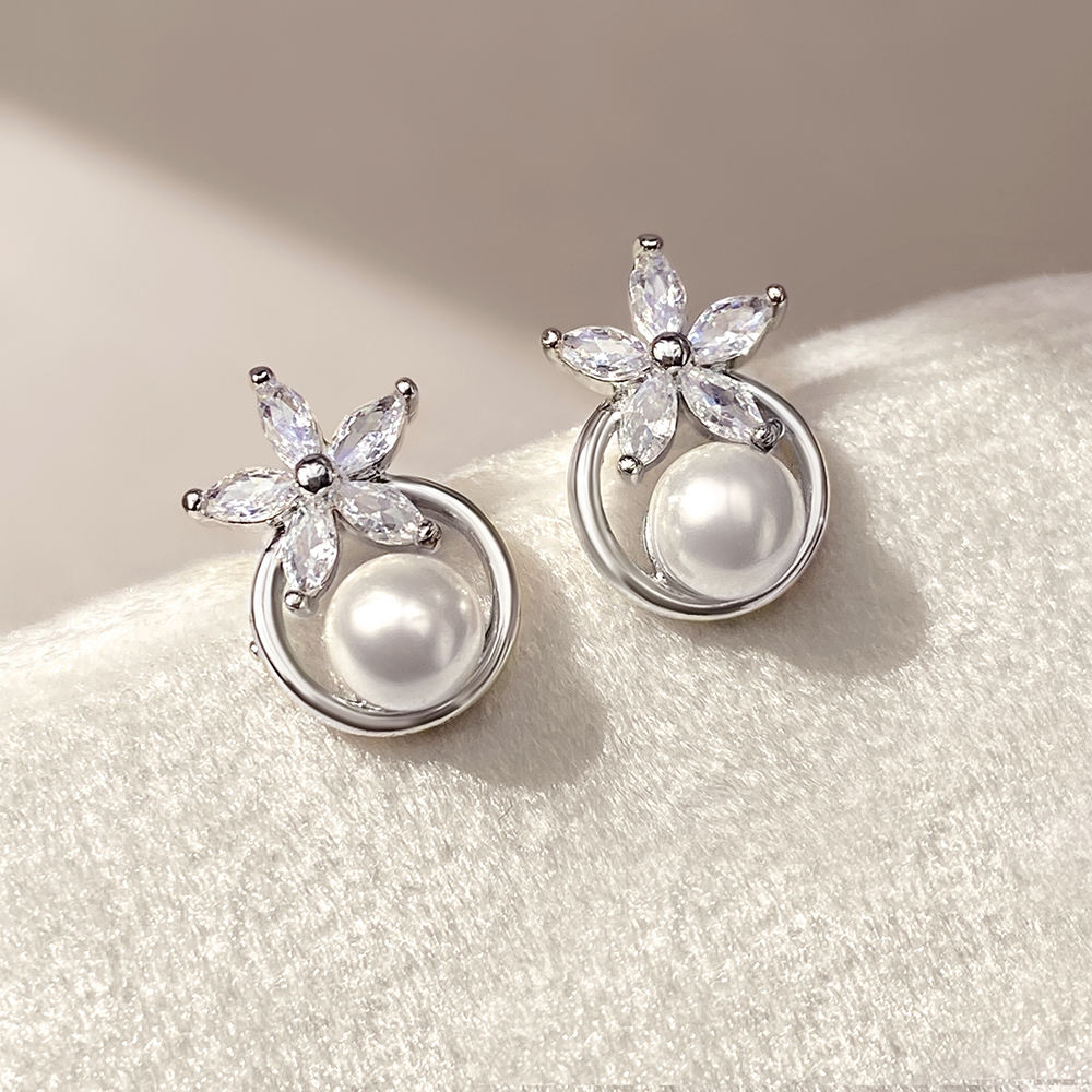 CJBE101:สีเงิน