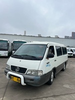 Autobús Seminuevo de Pasajeros de Rango Medio, de Alto Rendimiento y Bajo Consumo de Gasolina, de China