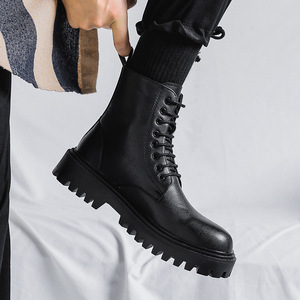 Bottes en cuir les plus vendues, bottes montantes pour hommes, style britannique printemps-automne, chaussures en cuir mi-montantes rétro, bottes noires rehaussantes - Product Image 4