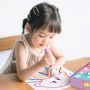 Kit de marqueurs à points pailletés 8 couleurs, 40 ml, avec 12 cartes de <span class=keywords><strong>dessin</strong></span>, coffret cadeau, kit artistique éducatif pour enfants - Product Image 4