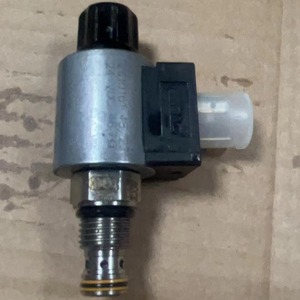 วาล์วโซลินอยด์ไฮดรอลิกแบบเปลี่ยนทิศทาง Hydac รุ่น WS06Y 01 C N 24Dg 315 บาร์ 60 ลิตร/นาที น้ำมันไฮดรอลิก เยอรมนี - Product Image 3