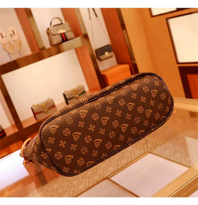 2026 Designer Bags <strong>Leather</strong> Crossbody Bags For Women Travel Handbag Simple Shoulder Ladies Hand Bag - Product Image 5